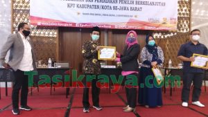 Lagi-lagi, KPU Kota Tasikmalaya Dapat Penghargaan Tingkat Provinsi