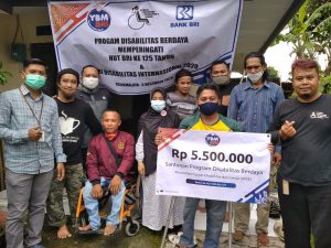 Peringati Hari Ulang Tahun, BRI Singaparna Berikan Santunan Untuk Disabilitas