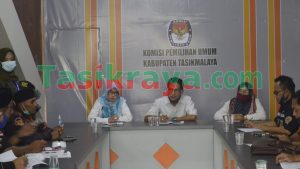 Pendukung Iwan-Iip Kembali Audiensi,  Tuding KPU Kabupaten Tasikmalaya Plin-plan