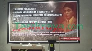 Buku Biografi KH. Z. Musthofa Resmi Diluncurkan di Pesantren Sukamanah