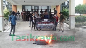 Tolak Penambangan Emas di Karangjaya, AMPEL Demo DPRD Kabupaten Tasikmalaya