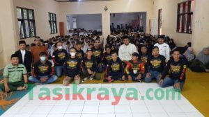 Komunitas Motor Baderhood Isi Bulan Suci Ramadhan dengan Santuni Anak Yatim