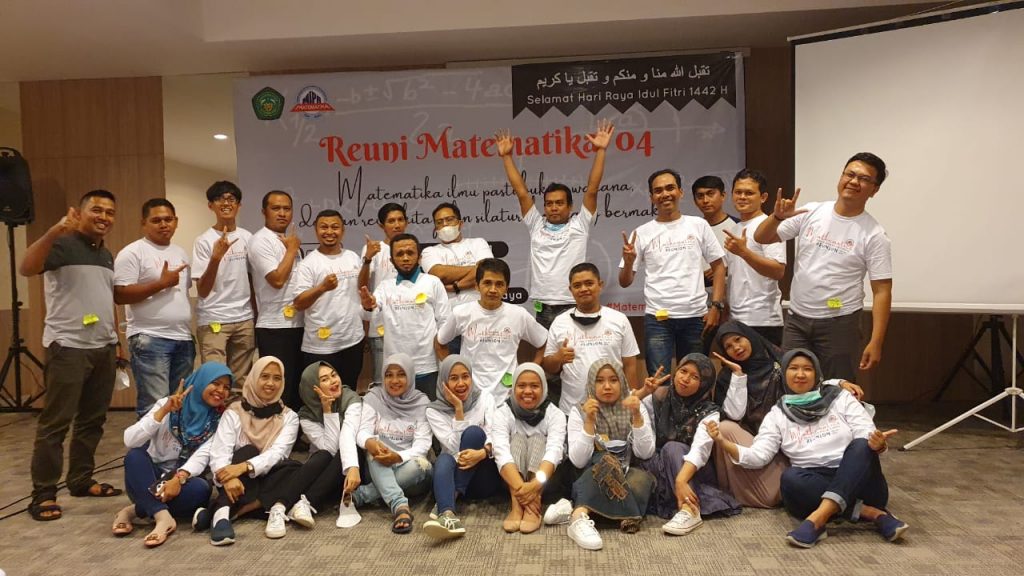 Alumni Universitas Siliwangi 2004