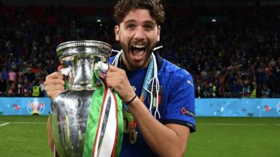 Manuel Locatelli Resmi Gabung Juventus