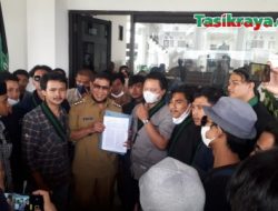 HMI Cabang Tasikmalaya Demo Walikota, Soroti Angka Kemiskinan di Kota Tasikmalaya