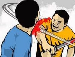 Hingga 32 Jahitan, Seorang Kadus di Parungponteng Dibacok Perangkat Desa Dengan Serpihan Gelas