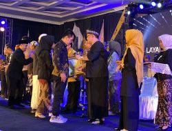 Bupati Tasik Berikan Penghargaan ke Tokoh Muda Inspiratif