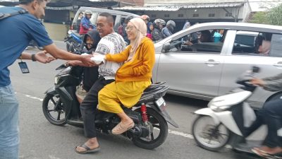 Ion Network Ciawi Berbagi Takjil di Penghujung Ramadhan