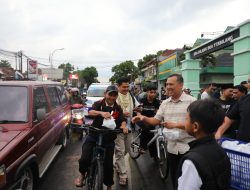 Dandim Bersama Bikers Advocate Bagi Seribu Takjil