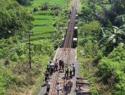 Niat Temui Nenek, Bocah di Tasikmalaya Nahas Tertabrak Kereta Api