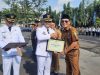 Di Hari Otonom Daerah ke-30, Bupati Tasikmalaya Berikan Penghargaan ke Camat Cisayong