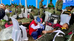 Ratusan Prajurit Yonif TP 939 Macan Putih Gelar Donor Darah Kolaborasi PNM & Gandara Group 37