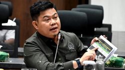 Strategi Komunikasi Publik H Oleh Soleh di Dapil Jabar XI: Menjaga Jarak Tetap Dekat
