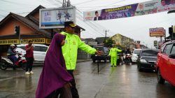 Kapolres Tasikmalaya Pimpin Gatur di Simpang 4, Jaga Kelancaran Lalu Lintas